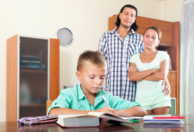 Não se metam com a minha família. Vão lá fazer bullying para a pu