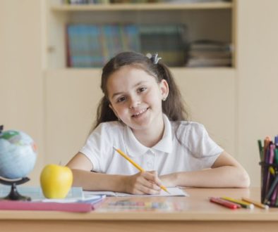 Razões para sua escola participar da Estante Mágica