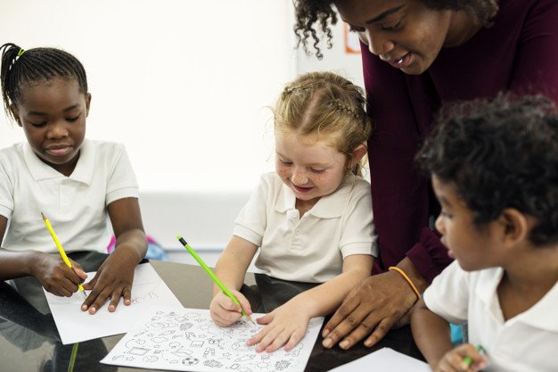 Interdisciplinaridade na educação e quais os benefícios para os alunos