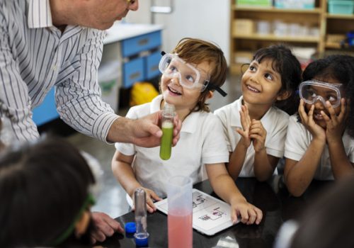 Aprendizagem baseada em problemas nas escolas