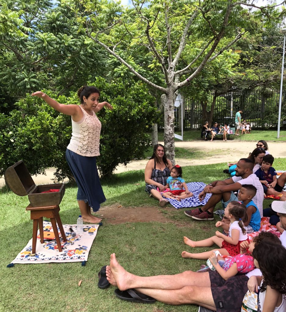 Amigos na Praça