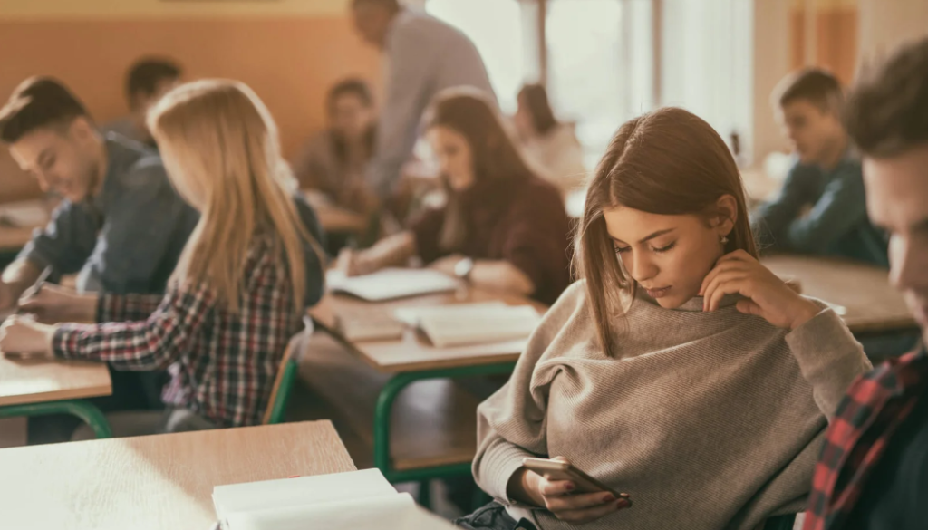 uso de celular na escola