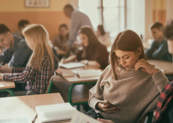 uso de celular na escola